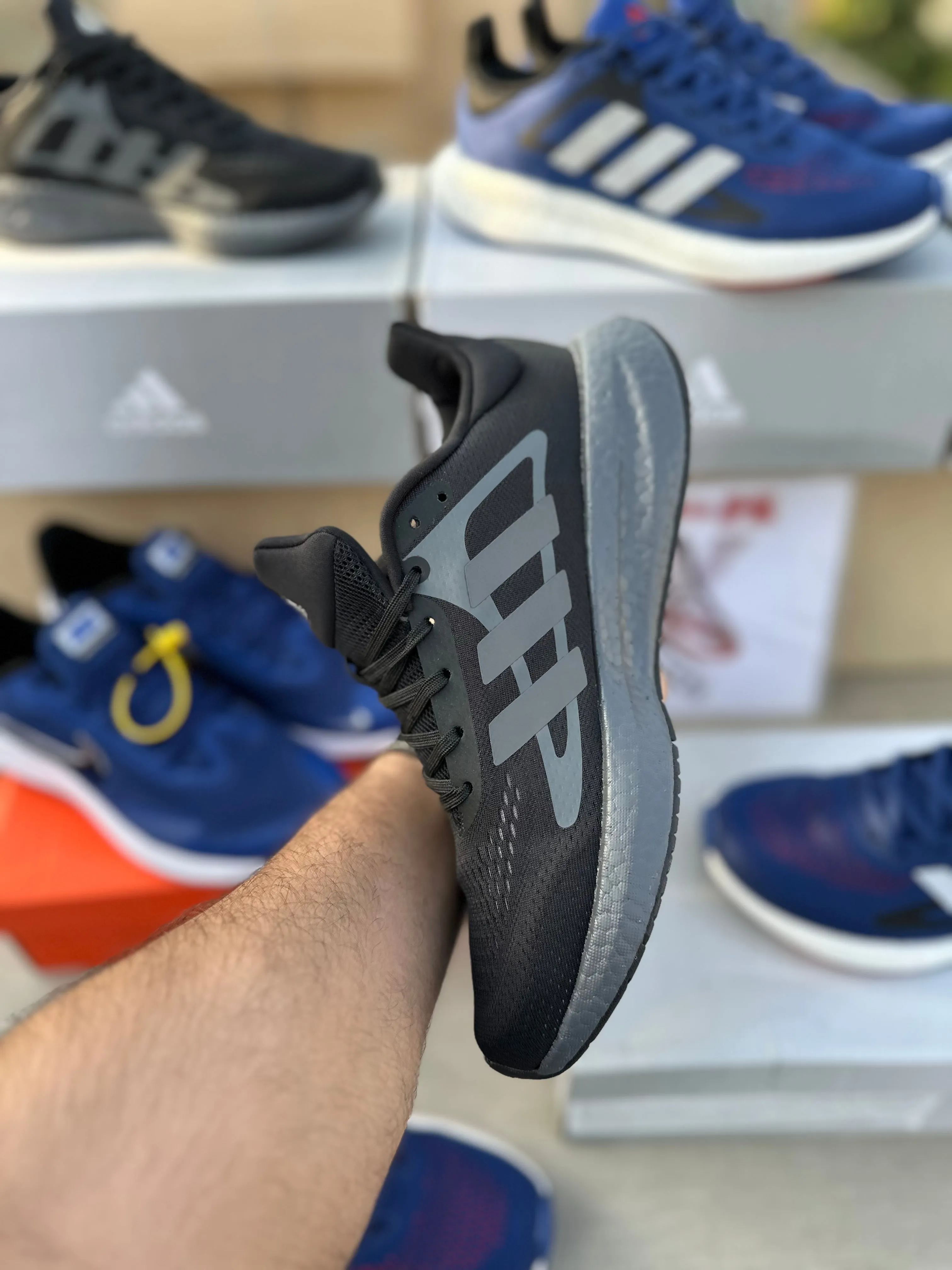 Adidas Solar Glide Runners 👟