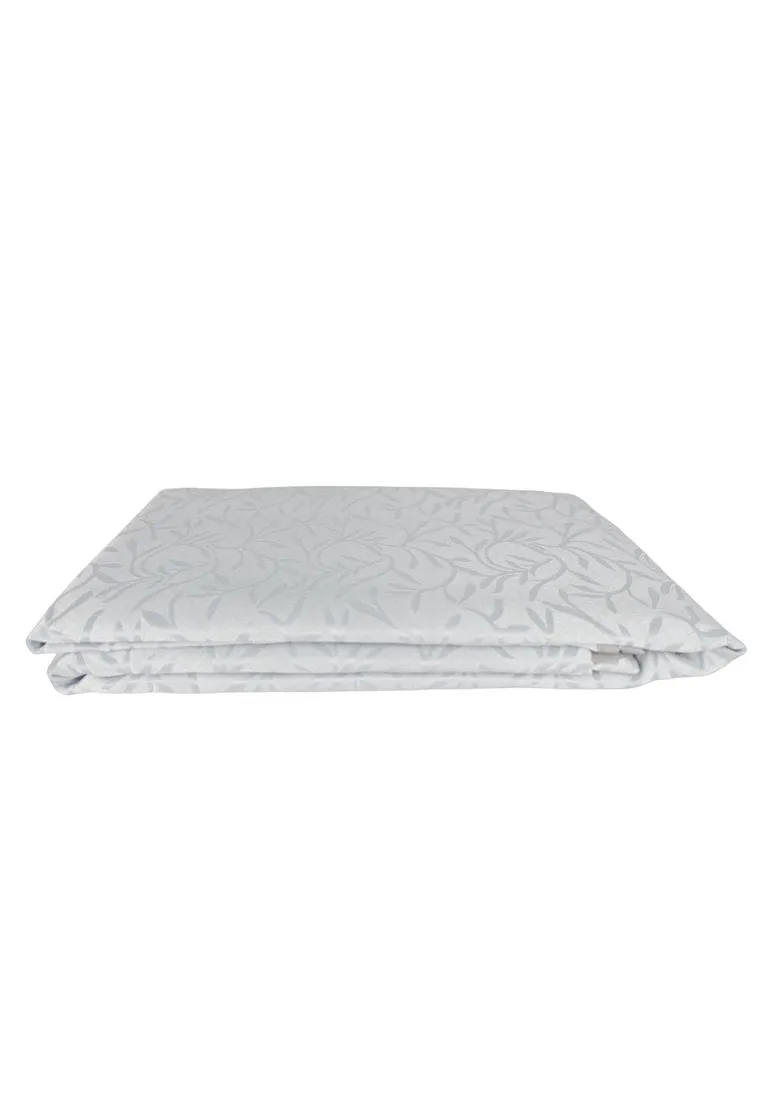Home Choice Rectangular Table Cloth Vine Leaves Jacquard - 60 x 90"