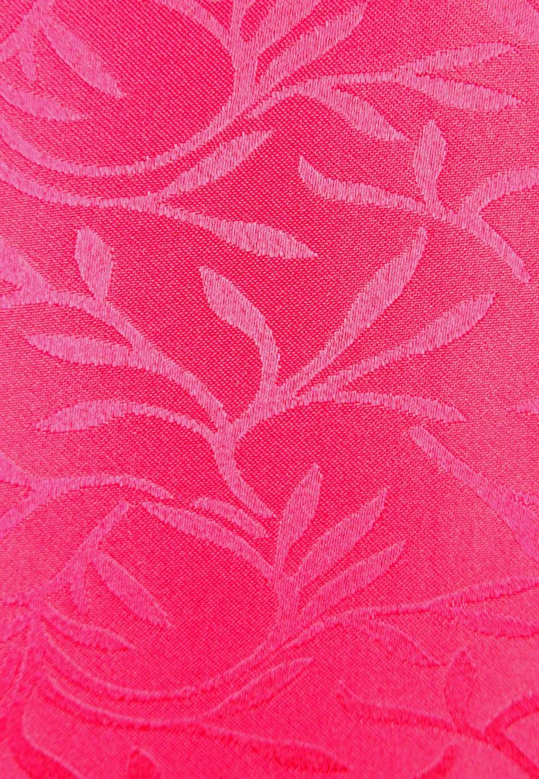 Home Choice Rectangular Table Cloth Vine Leaves Jacquard - 60 x 90"