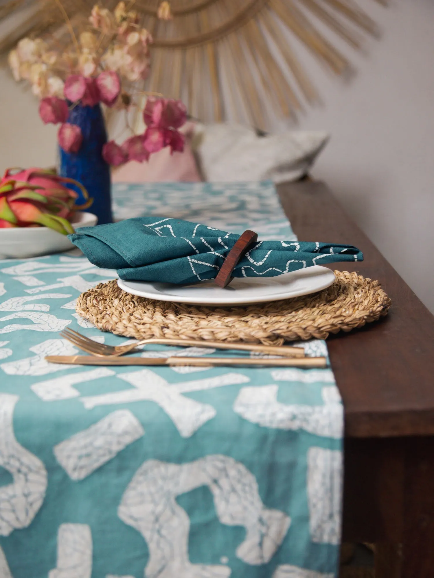 Kuba Blues Filled Light Blue Table Runner