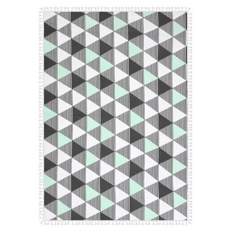 Merada Geometric Table Cover - Green