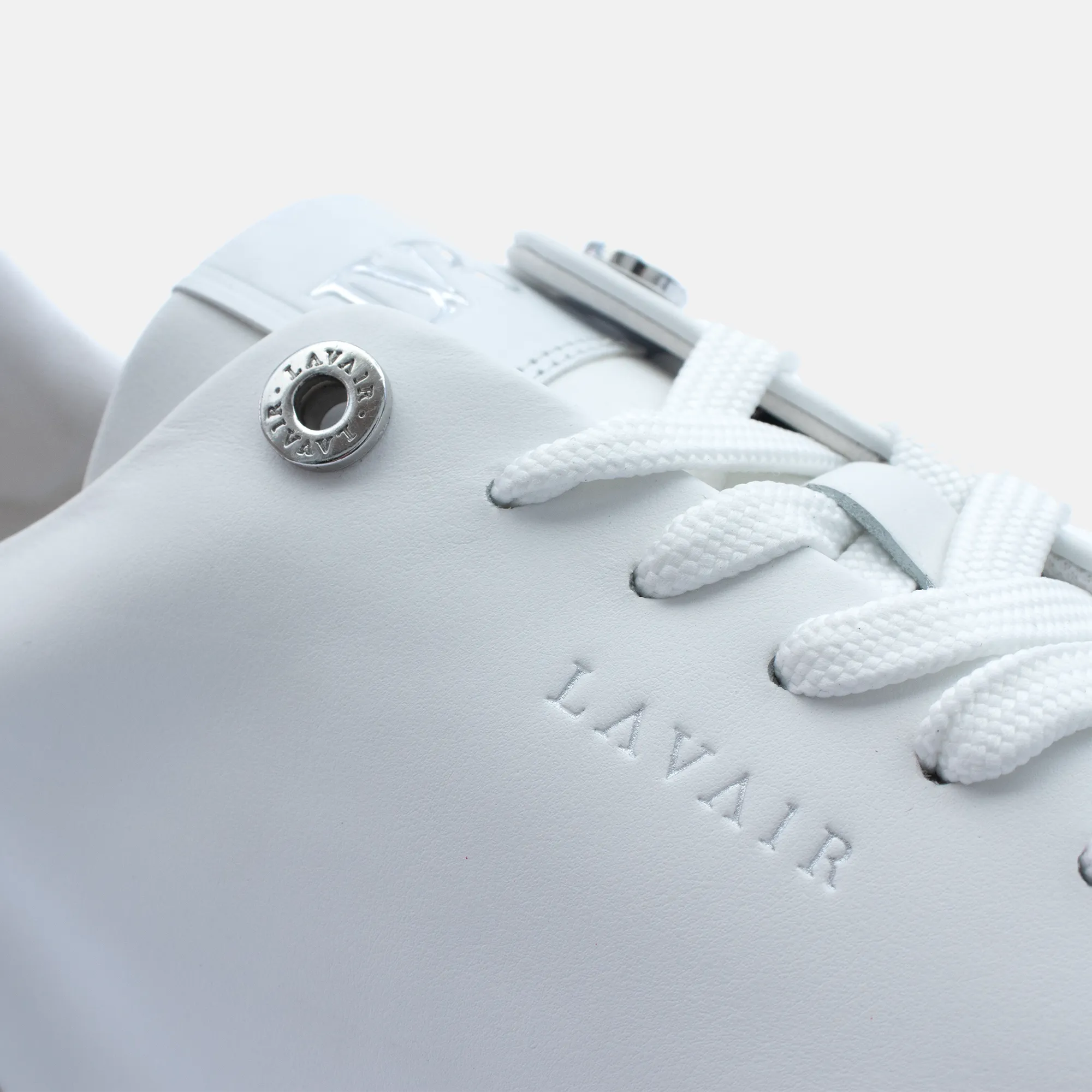 Solus 2.0 White