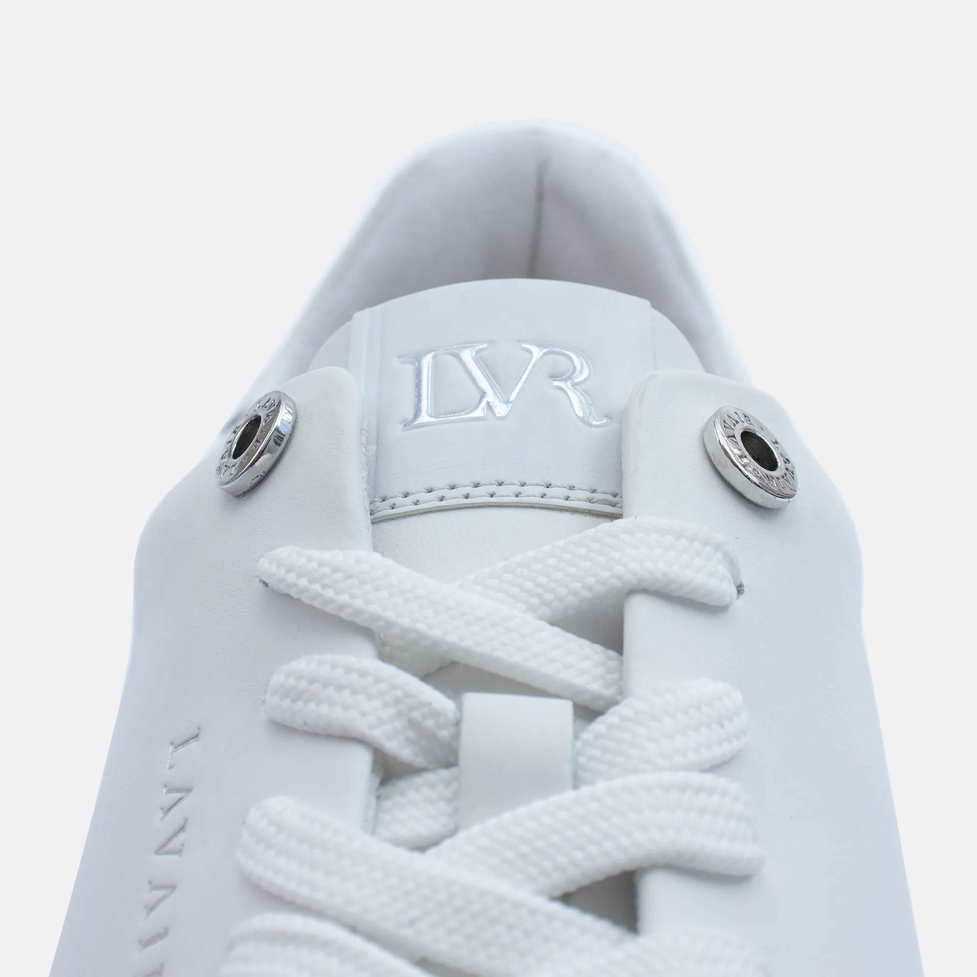 Solus 2.0 White