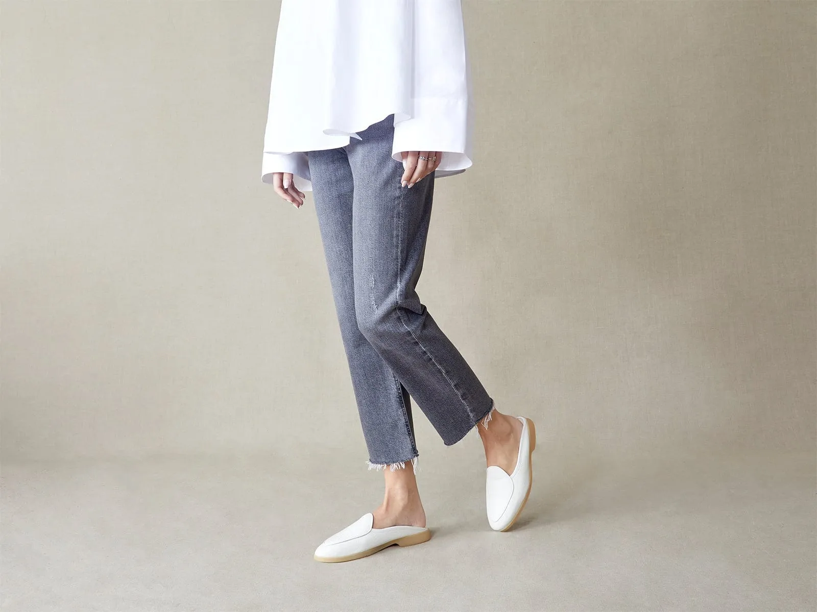 Stride Mule Loafers in Blanc Casse Deerskin Natural Sole