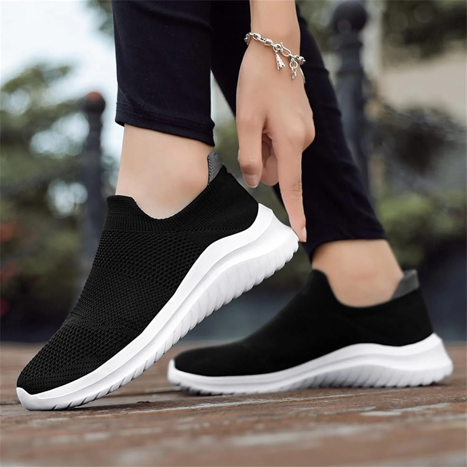 Walking Shoes Women Comfort Orthopedic Casual Slip-On Sneakers with Arch Support Breathable Mesh Lightweight Outdoor Shoe